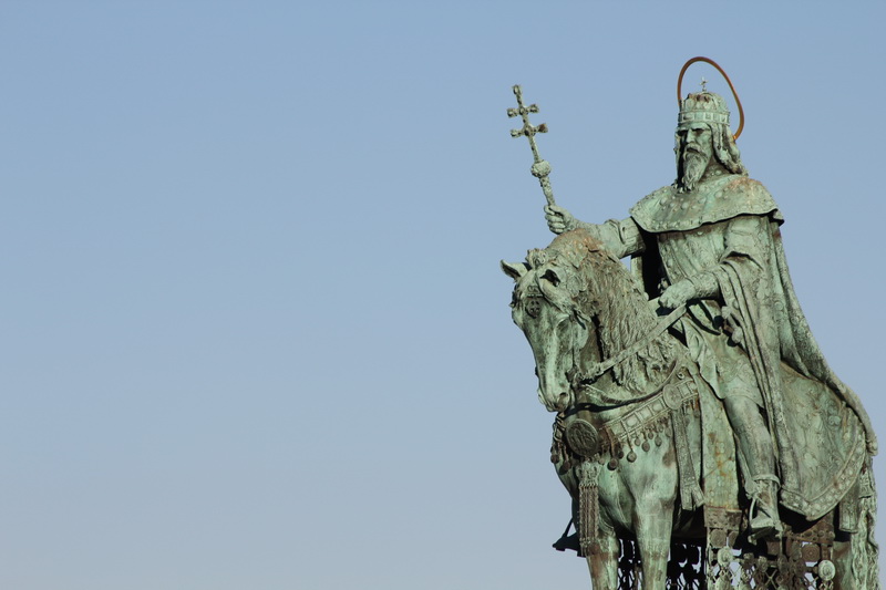 la statua di Santo Stefano d'Ungheria